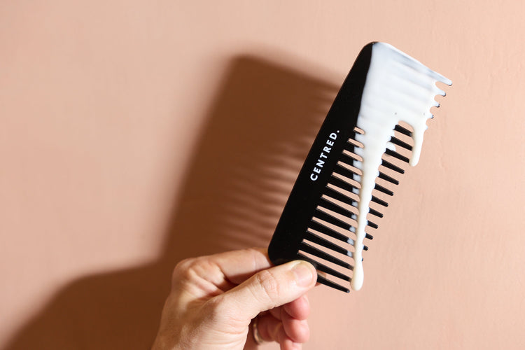 Centred Plastic Comb