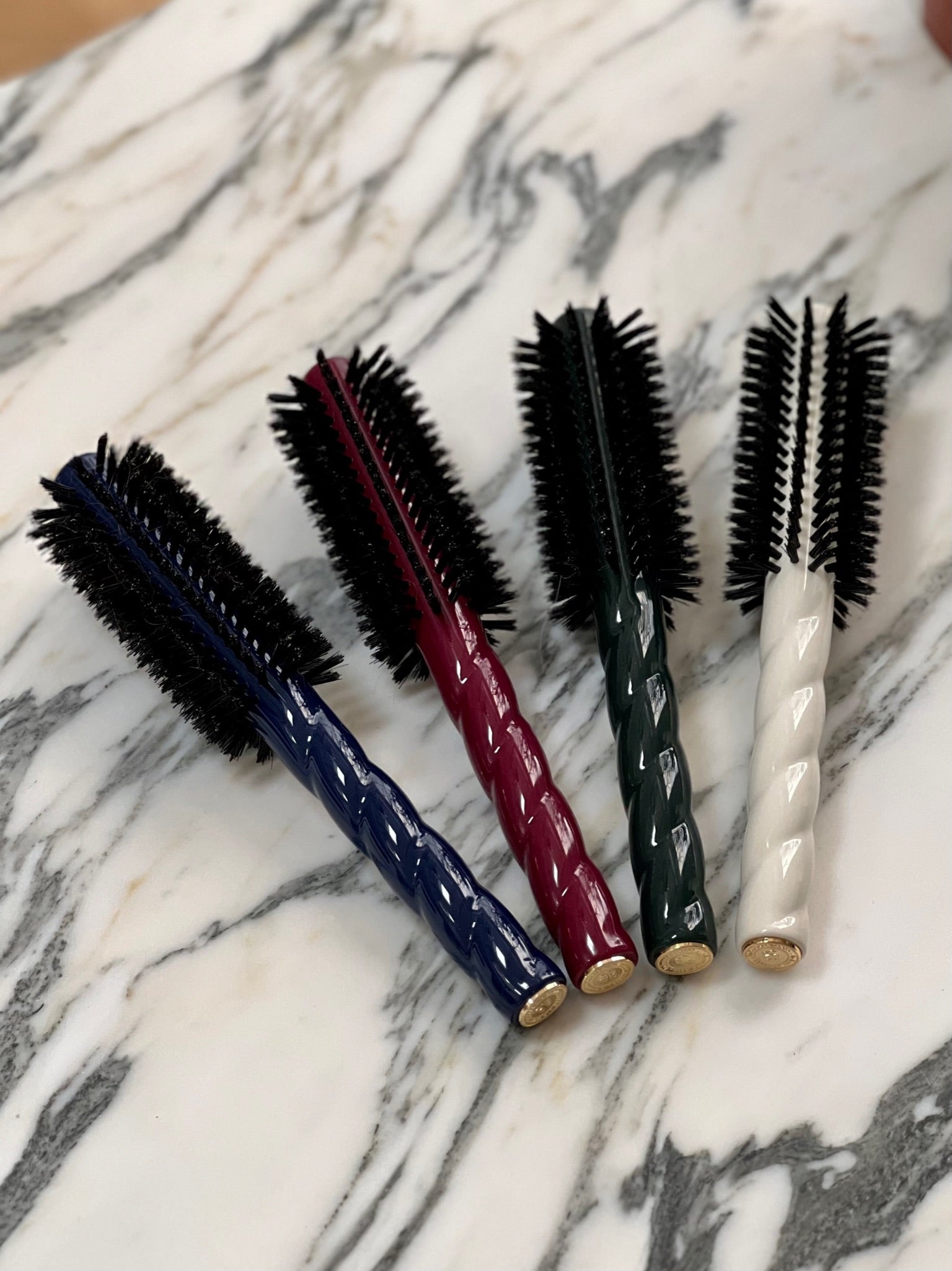 N05 - Round Blowout Brush 48mm - Volume & Style