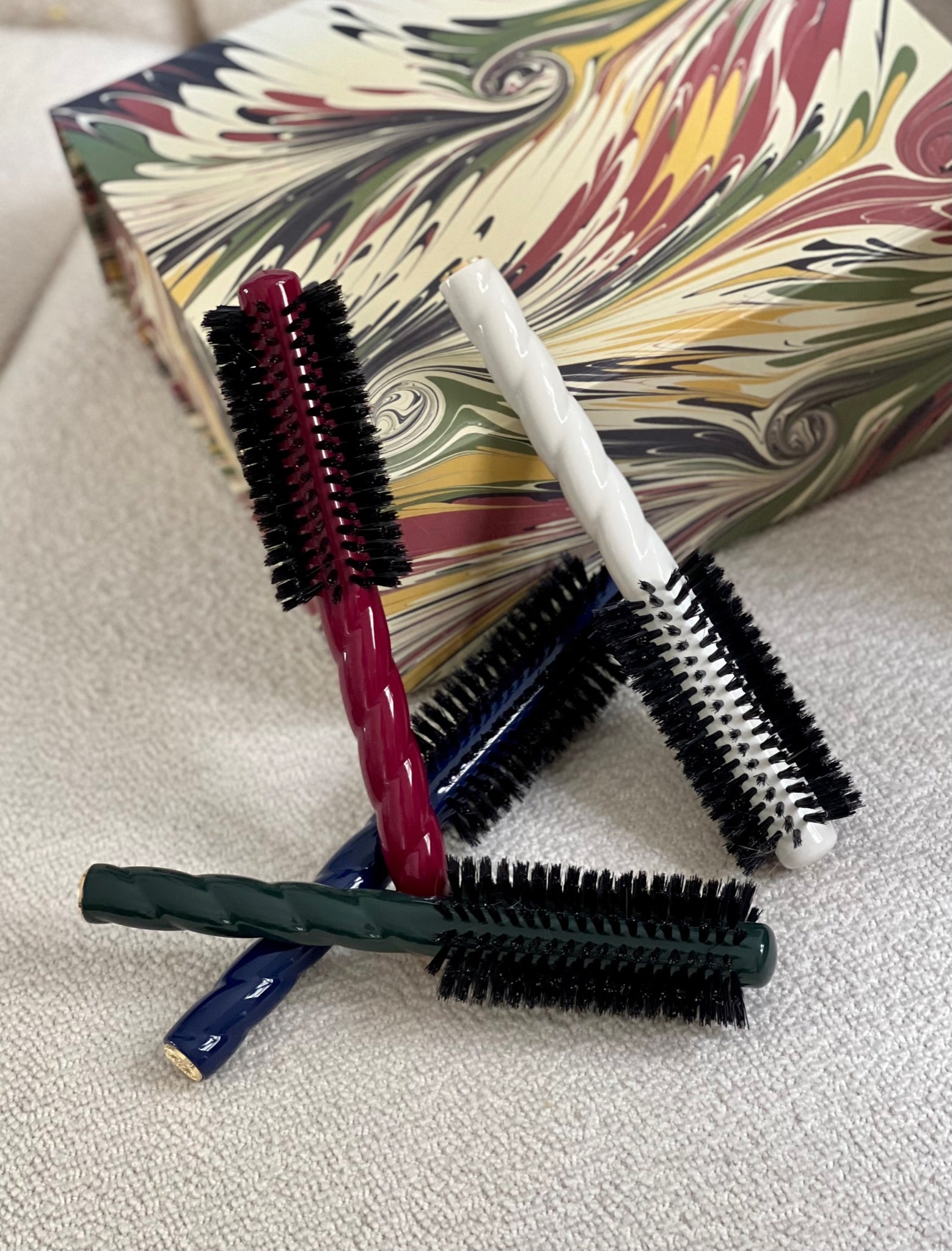 N05 - Round Blowout Brush 48mm - Volume & Style