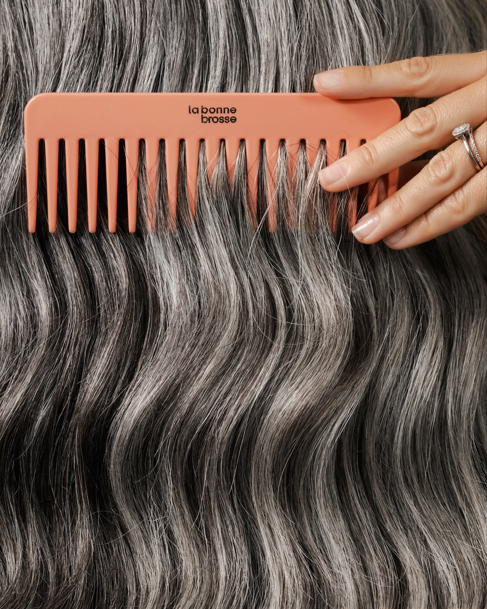 The Large Detangling Comb