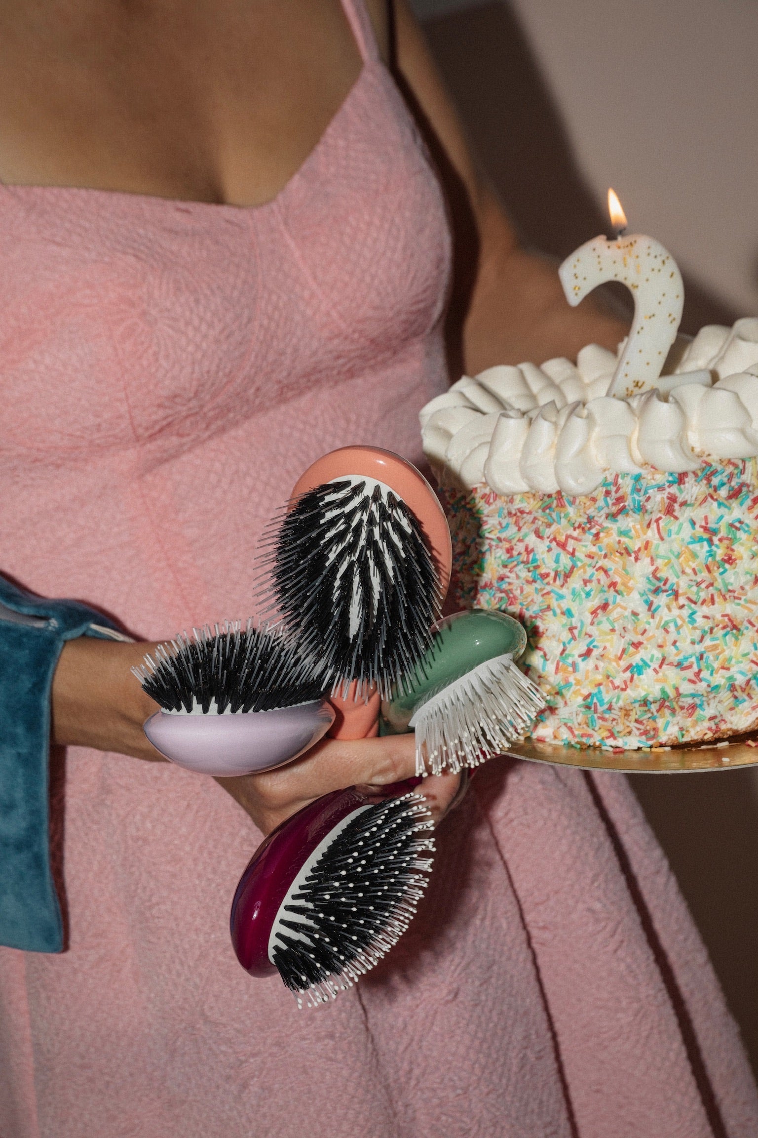 N04 - Brosse Large - Massaging & Detangling